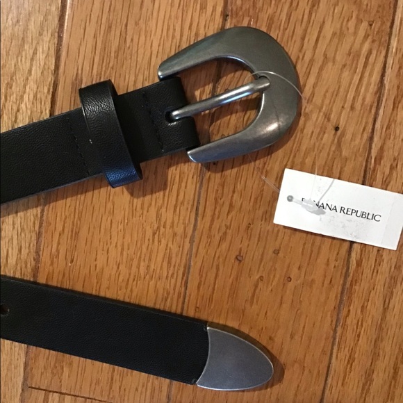 NWT BANANA REPUBLIC 1” WIDE BELT SILVER W TARNISHED HARDWARE - SOFT & FLEXIBLE - Picture 3 of 6